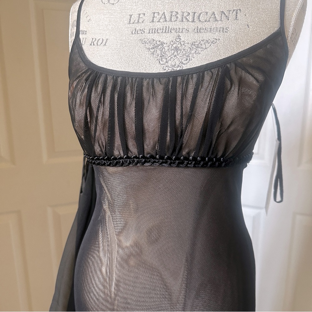 Black Over Gold Vintage Design Long Dress - Picture 10 of 16